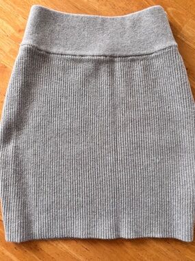 Kendall and Kylie Ribbed Knit Skirt